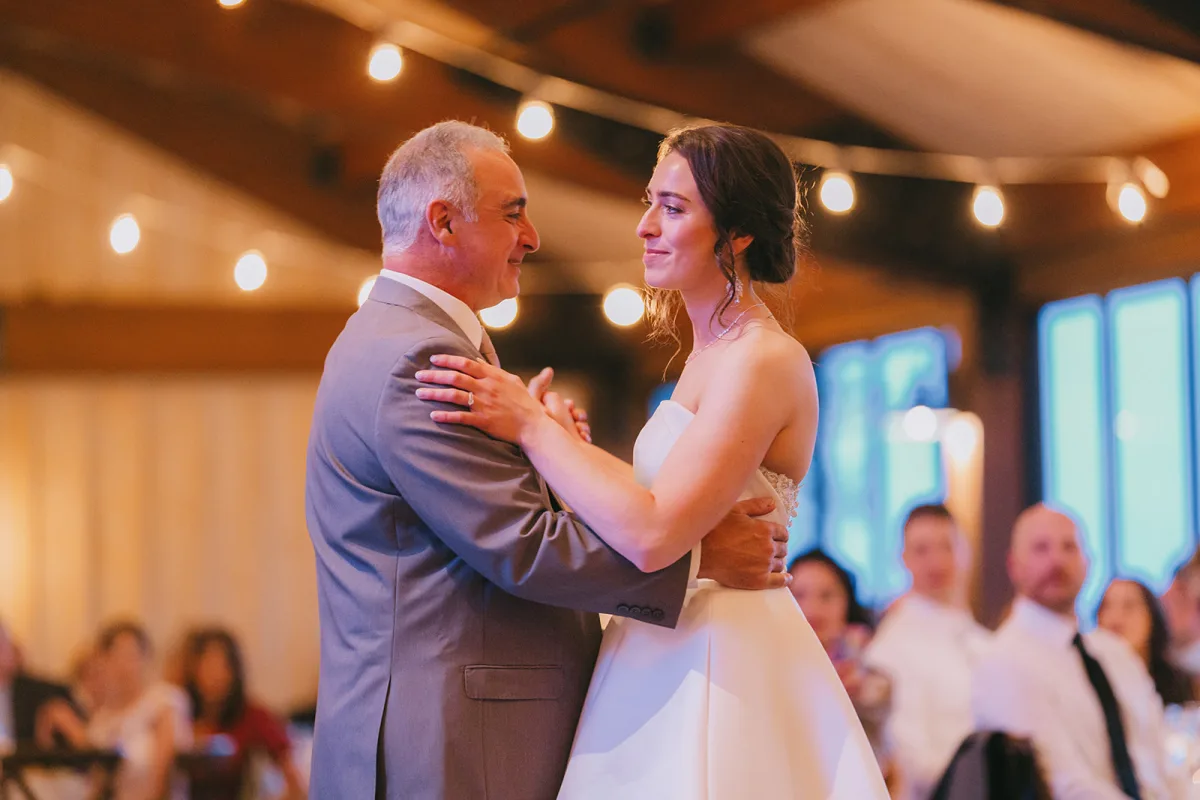 Red Maple Vineyard wedding photography